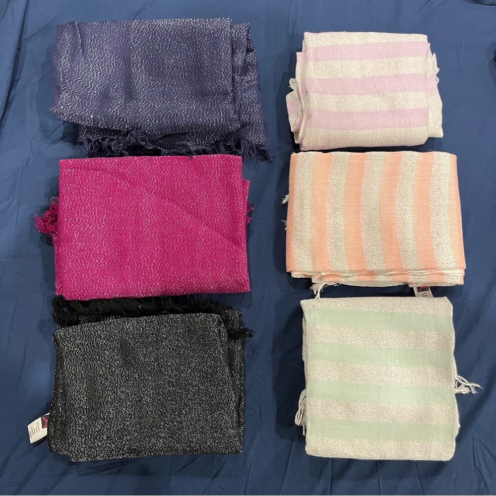 Bundle of 6 Ardene scarfs
